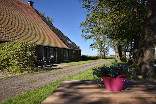 Foto van Appartement in Workum bij IJsselmeer - Vakantiehuis in Workum - ExteriorSummer