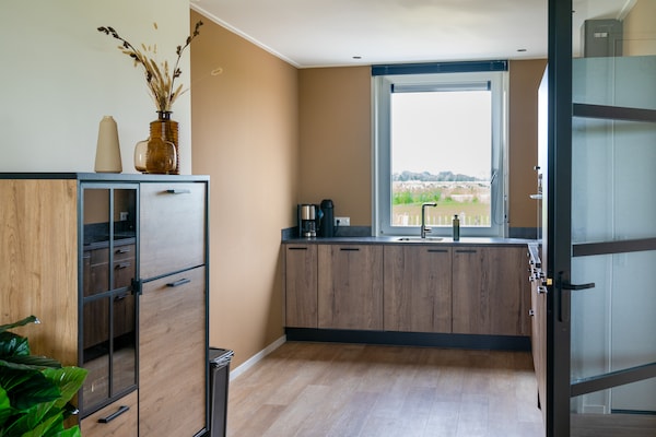 Foto van Groepsreis in Friesland - Vakantiehuis in Leons - Kitchen