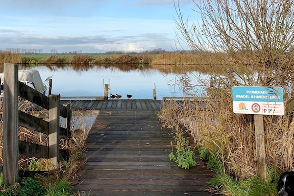 Foto van Vakantiehuis in Grou met Bubbelbad - Vakantiehuis in Grou - AreaWinter1KM