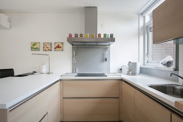 Foto van Vakantiehuis in Grou met Bubbelbad - Vakantiehuis in Grou - Kitchen
