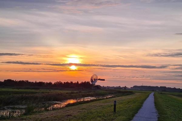 Foto van Friesland Chalet nabij het water - Vakantiehuis in De Veenhoop - AreaSummer20KM