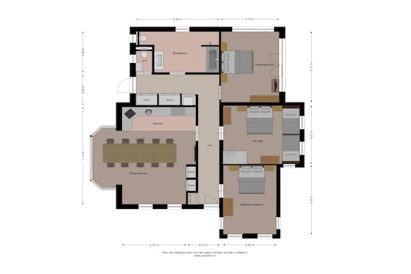Foto van Vrijstaand Huis aan Kanaal in Friesland - Vakantiehuis in Jistrum / Skûlenboarch - Ambiance