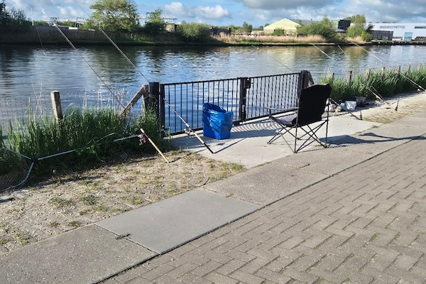 Foto van Vrijstaand Huis aan Kanaal in Friesland - Vakantiehuis in Jistrum / Skûlenboarch - AreaSummer1KM