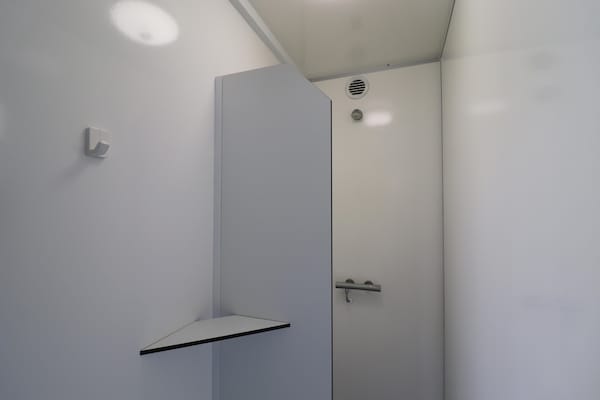 Foto van Safaritent, Friesland - Vakantiehuis in Twijzel - BathRoom