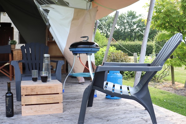 Foto van Safaritent, Friesland - Vakantiehuis in Twijzel - TerraceBalcony