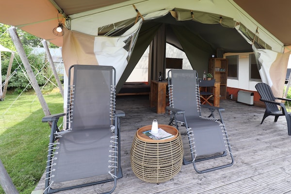 Foto van Safaritent, Friesland - Vakantiehuis in Twijzel - TerraceBalcony