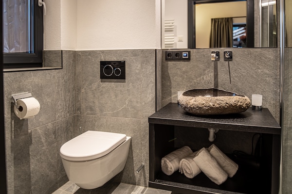 Foto van Chalet in Pinzgau bij Skipistes & Sauna - Vakantiehuis in Wald im Pinzgau - BathRoom