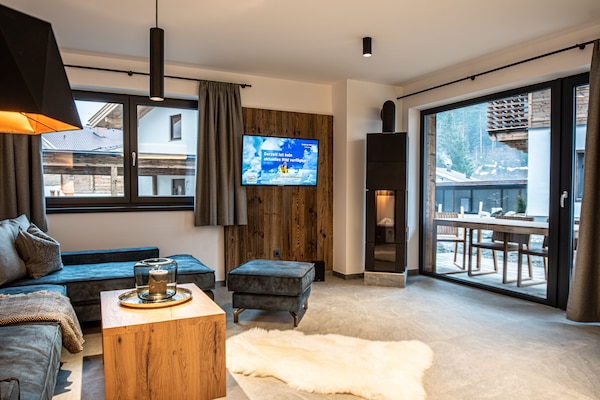 Foto van Chalet in Pinzgau bij Skipistes & Sauna - Vakantiehuis in Wald im Pinzgau - LivingRoom