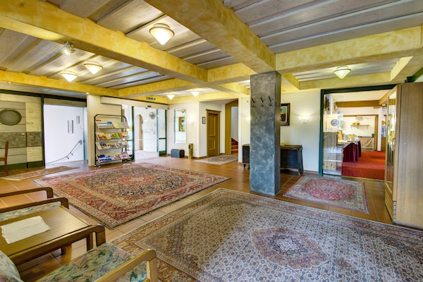 Foto van Chalet op Zettersfeld met Dolomieten Uitzicht - Vakantiehuis in Thurn/Lienz - HallReception