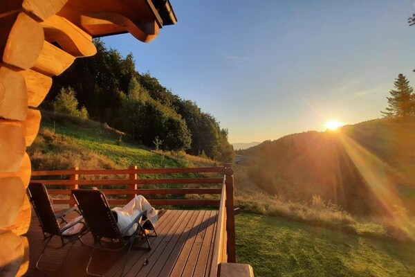Foto van Comfortabele vakantievilla in de bergen, sauna - Vakantiehuis in Piwniczna Zdroj - ViewSummer