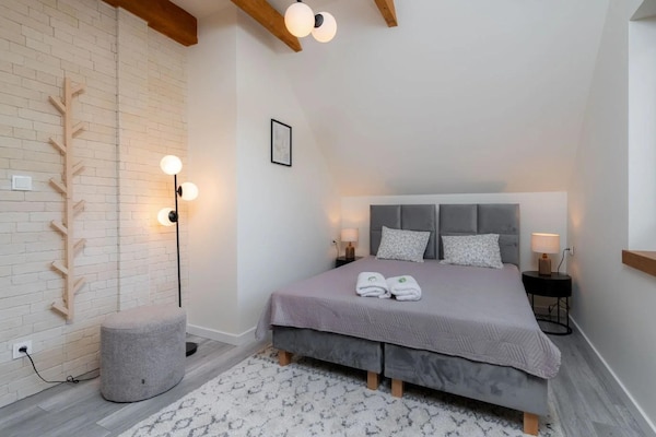 Foto van Comfortabele vakantievilla met sauna en jacuzzi - Vakantiehuis in Marcyporeba - BedRoom