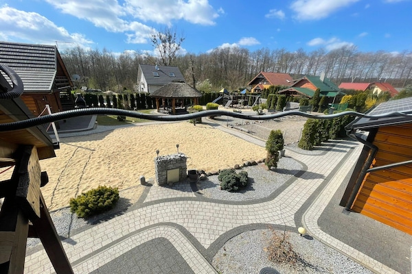 Foto van Comfortabele vakantiehuizen met open haard - Vakantiehuis in Lubrza - AreaSummer1KM