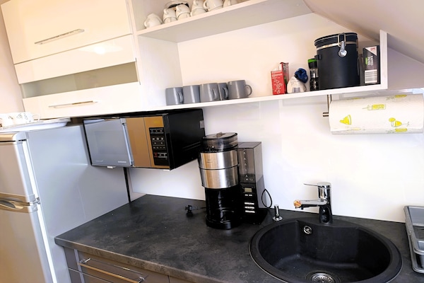 Foto van Appartement in Międzywodzie met zwembad - Vakantiehuis in Międzywodzie - Kitchen