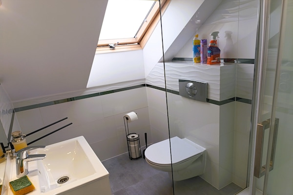 Foto van Appartement in Międzywodzie met zwembad - Vakantiehuis in Międzywodzie - BathRoom