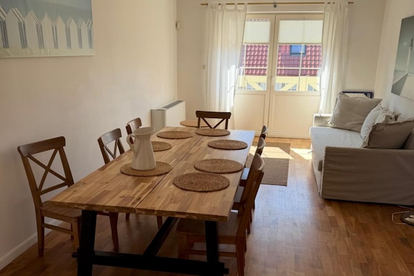 Foto van Luxe appartement voor 6 personen, met een badkuip - Vakantiehuis in Debki - DiningRoom