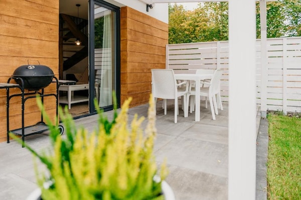 Foto van Groot vakantiehuis met jacuzzi en sauna. - Vakantiehuis in Kopalino - Terrace