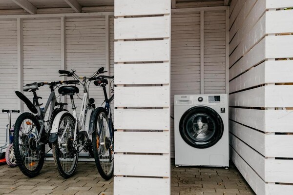 Foto van Groot vakantiehuis met jacuzzi en sauna. - Vakantiehuis in Kopalino - ParkFacilities