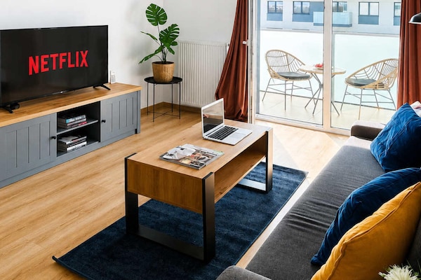 Foto van 3-kamerwoning vlakbij Atlas Arena - Vakantiehuis in Łódź - LivingRoom
