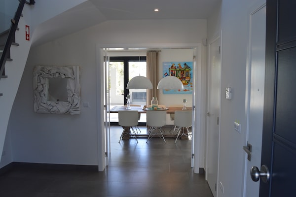 Foto van Moderne villa met zwembad - Vakantiehuis in Carvoeiro - HallReception