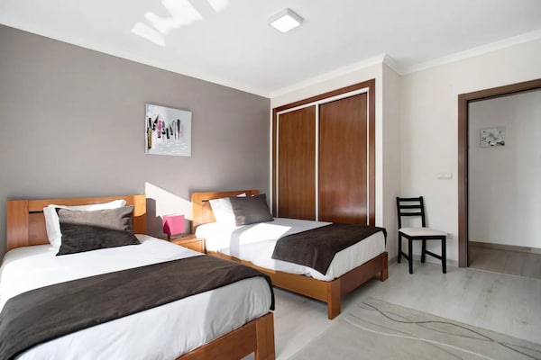 Foto van Villa in Portugal met Privézwembad & Kust - Vakantiehuis in Salir de Matos - BedRoom