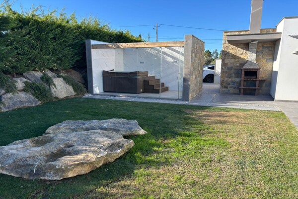 Foto van Villa in Portugal met Privézwembad & Kust - Vakantiehuis in Salir de Matos - GardenSummer