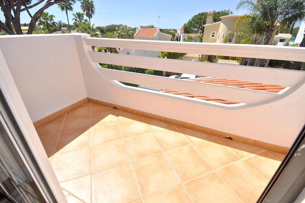 Foto van Ruime villa met privézwembad - Vakantiehuis in Vilamoura - TerraceBalcony