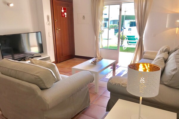 Foto van Gezinsvriendelijke villa in Benagil - Vakantiehuis in Benagil - LivingRoom
