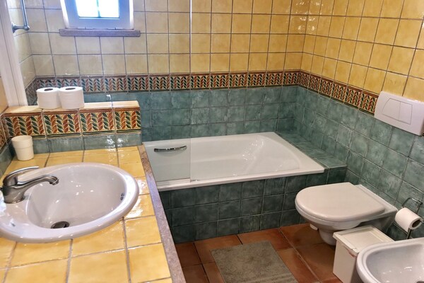 Foto van Gezinsvriendelijke villa in Benagil - Vakantiehuis in Benagil - BathRoom