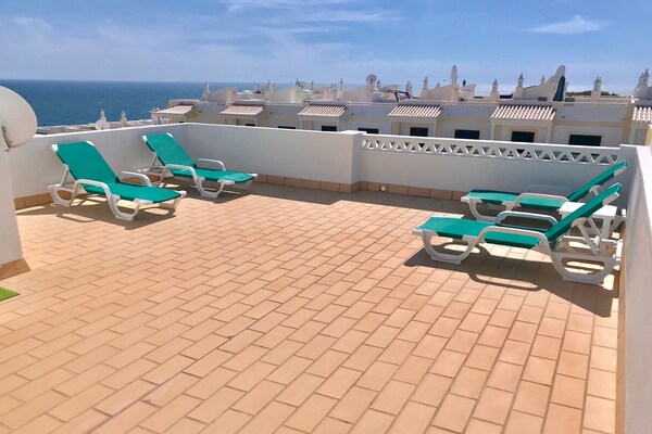 Foto van Gezinsvriendelijke villa in Benagil - Vakantiehuis in Benagil - terrace