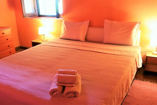 Foto van Vakantiehuis in Guadiana Park bij rivier - Vakantiehuis in Mértola - BedRoom