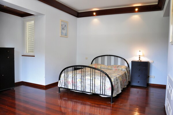 Foto van Villa in Vilamoura met privézwembad & BBQ - Vakantiehuis in Vilamoura - BedRoom