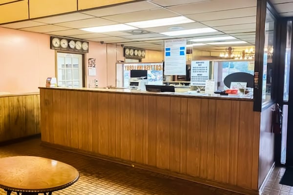 Foto van 3 tweepersoonsbedden | Niet roken - Vakantiehuis in Alice TX - HallReception