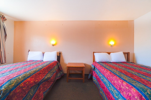 Foto van 3 Volledig Bed | Non-Smoking - Vakantiehuis in Chickasha OK - BedRoom
