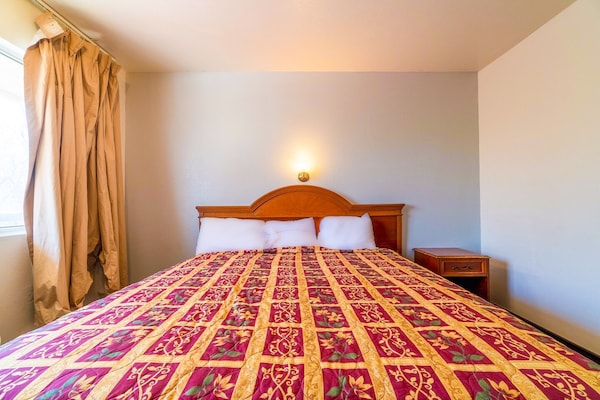 Foto van 3 Volledig Bed | Non-Smoking - Vakantiehuis in Chickasha OK - BedRoom