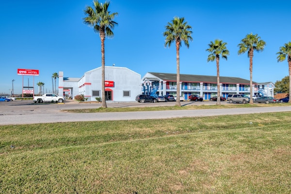 Foto van 3 Queensize bedden | Rosenberg TX - Vakantiehuis in Rosenberg TX - ExteriorSummer