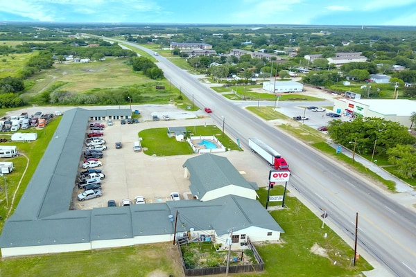 Foto van 3 Queensize bedden | Three Rivers TX - Vakantiehuis in Three Rivers TX - Facilities