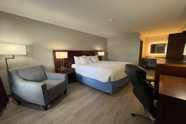 Foto van 3 Queensize bedden | Hampton - Vakantiehuis in Hampton, SC - BedRoom