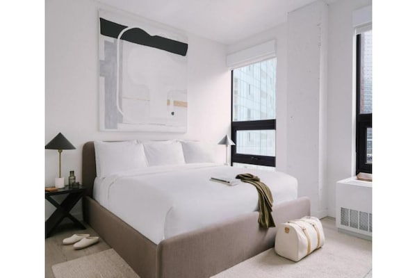 Foto van Luxe appartement met 2 slaapkamers | Court Square - Vakantiehuis in New York City - BedRoom